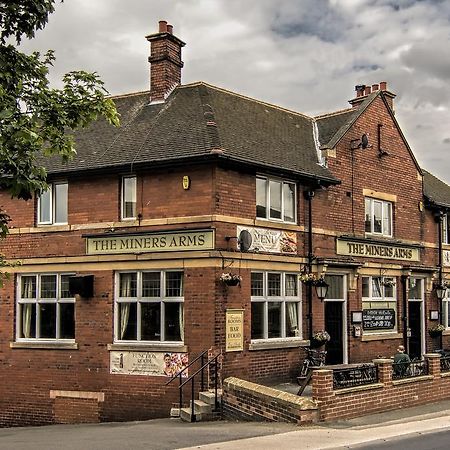 ホテル The Miners Arms リーズ エクステリア 写真